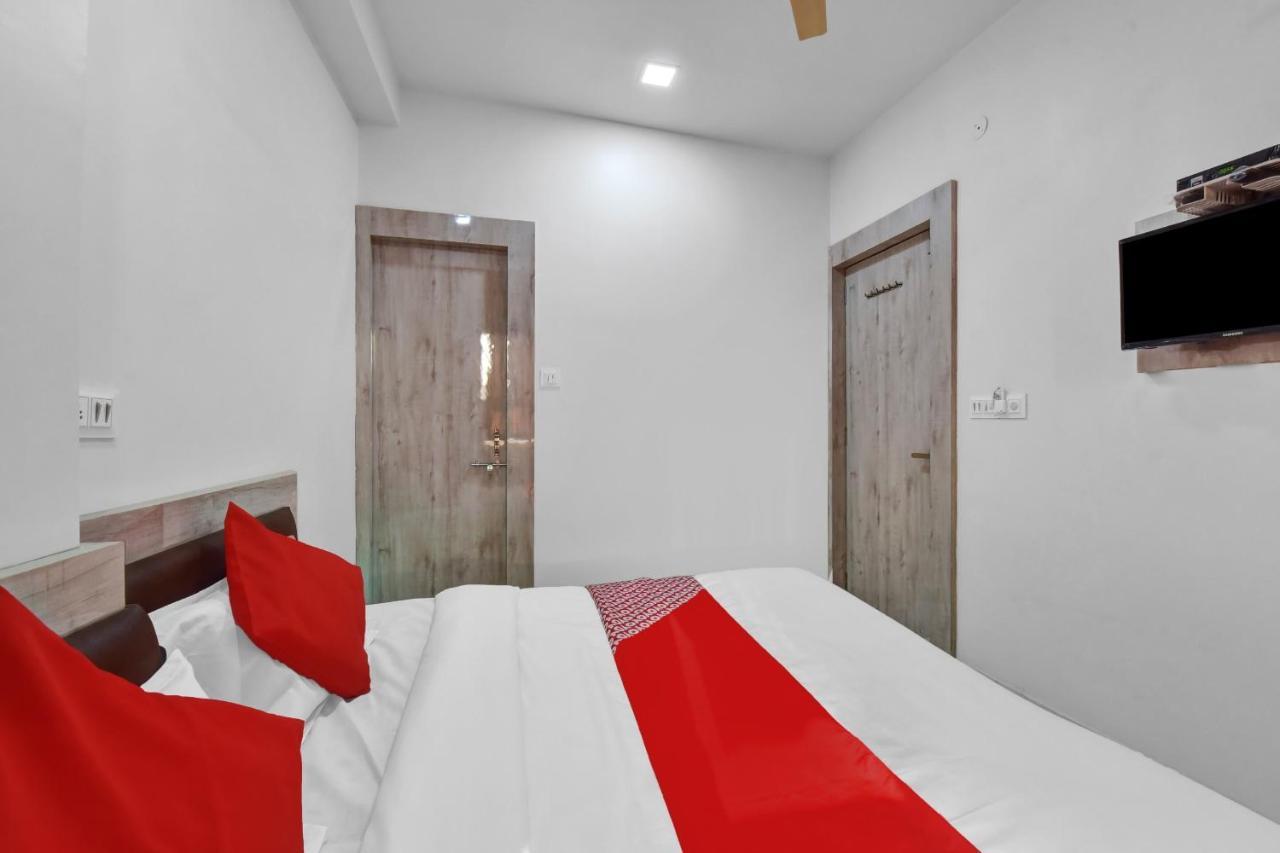 Hotel O Grand L M Ajmer Exteriör bild